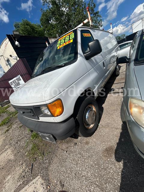 2005 Ford Econoline E-250 Extended