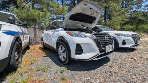 2023 Nissan Kicks * Low Mileage*