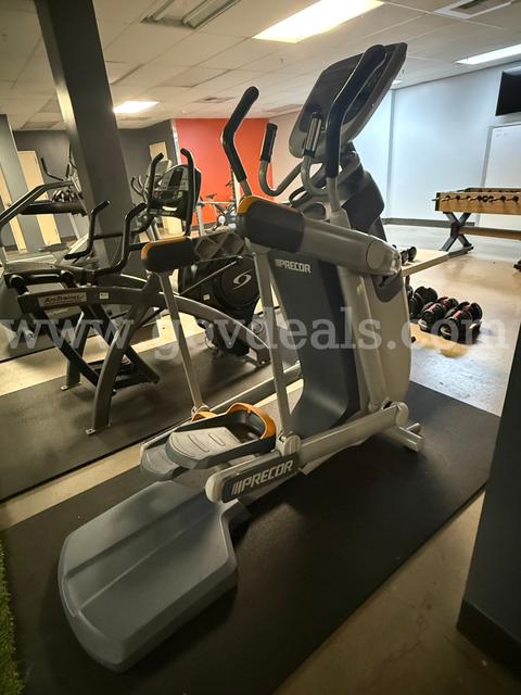 Precor 835 AMT W/P30 Console