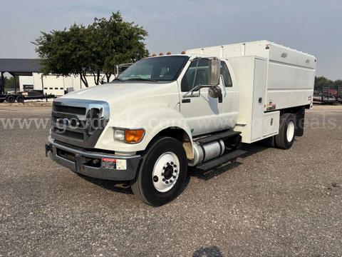 2015 Ford F-750 SuperCab 2WD DRW Chip Truck