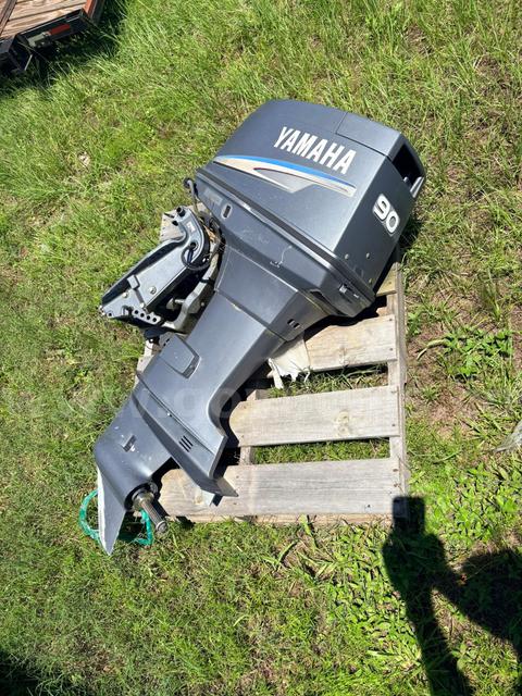 YAMAHA 90 OUTBOARD