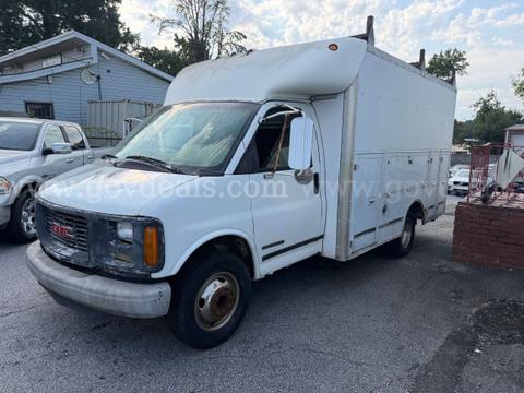 1999 GMC Savana 3500 Box Truck