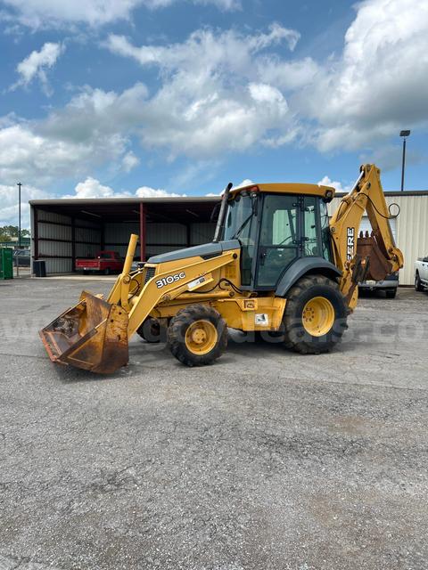 2005 John Deere 310SG backhoe loader with 2,127 engine hours