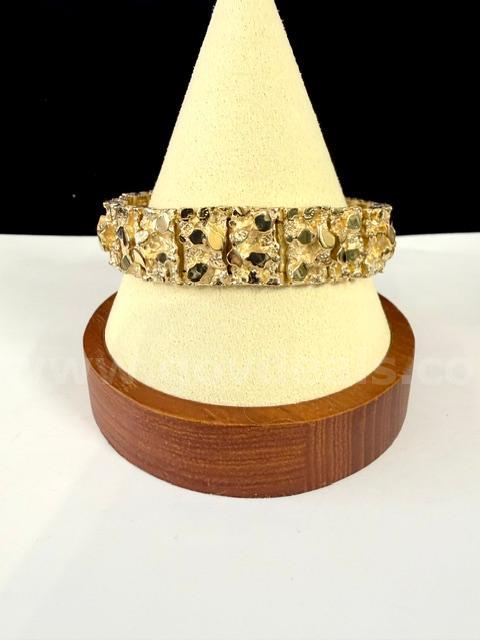 Beautiful, 24k Gold, 1/2" Wide, Nugget Bracelet, 8 Inch