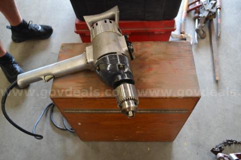Lot to include B&D electric drill with wooden storage box.