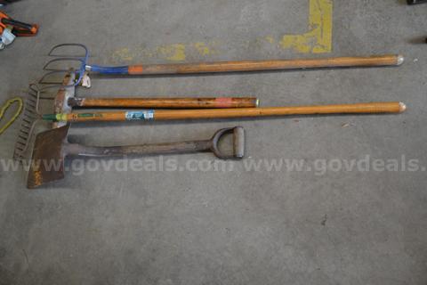 Lot to include square nose shovel, sledge hammer, metal rake, pitch fork/hay fork