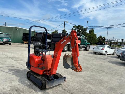 KUBOTA K-8-008- EXCAVTOR -DIESEL