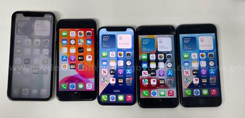 Lot of 5 Apple iPhones - Unlocked/Verizon/AT&T