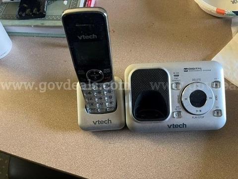 Bulk Lot of 42 VTech Cordless Telephones (CS6429-2)
