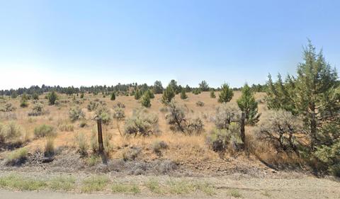 1.10 Acres Flat Lot with utilities near by and flat road access