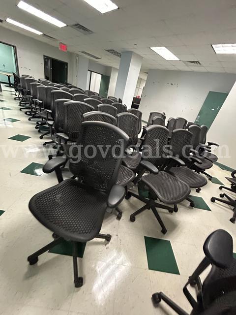 USED ergonomic chairs QTY: 100 (4TH Floor)