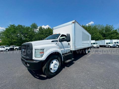 2016 FORD F650 26' BOX TRUCK