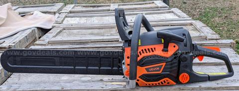 Free Shipping - NEW 62cc 20in Gas Powered Chainsaw 3.8HP Wood Cutting Tree Trimming Logging