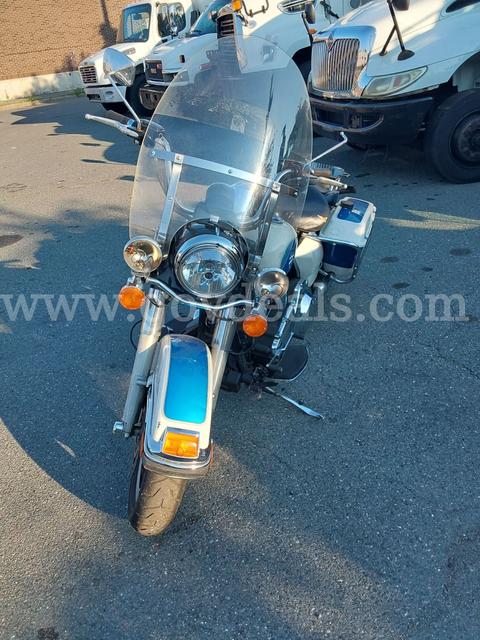 2011 Harley-Davidson FLHP