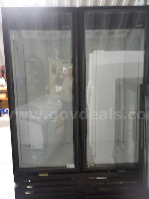 Group of Coolers/Refrigerators/F'Real Machines 2026