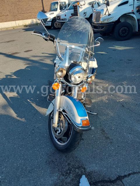 2011 Harley-Davidson FLHP