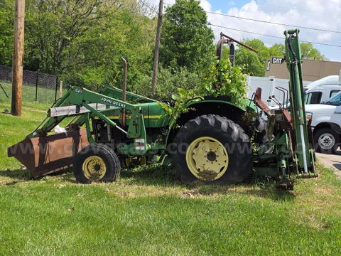 1980 John Deere 5210 Tractor with Loader Bucket, 22hp