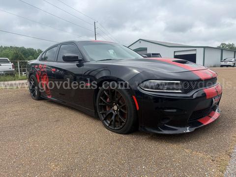 2016 Dodge Charger SRT