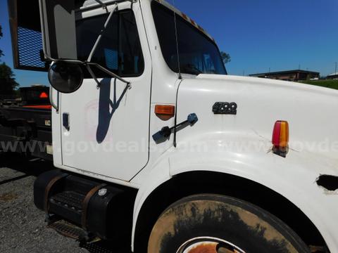 2002 International 4700