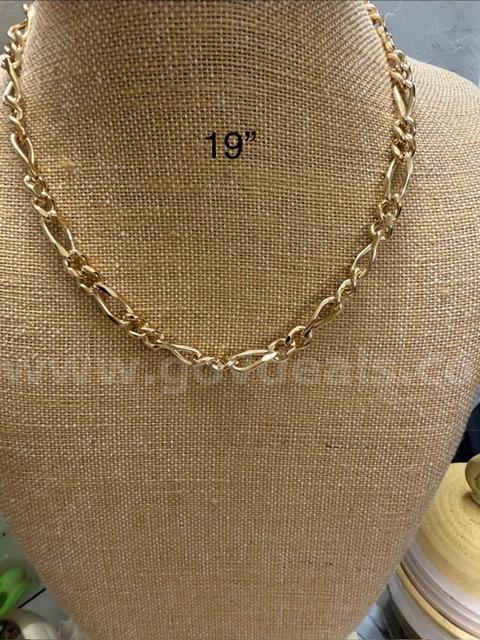 Beautiful, 24k Gold, 19 Inch, Italian Figaro Necklace Chain