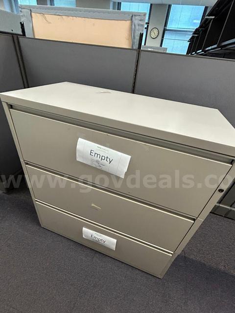 Lot of (13) USED, (3) Draw Cabinets (7th Floor)