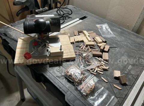 Free Shipping - NEW Mini Benchtop Miter Chop Saw 2-5/16in Blades 0-45° Cut-Off Saw