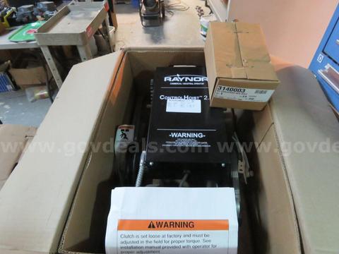 Lot of 4  Raynor control hoist 2.0 Overhead Door Opener  CSH243SS