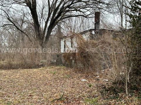 Rebuild Opportunity - 2 Residential Infill Lots / Existing Basement– East St. Louis, IL – 0.22 Acres Total