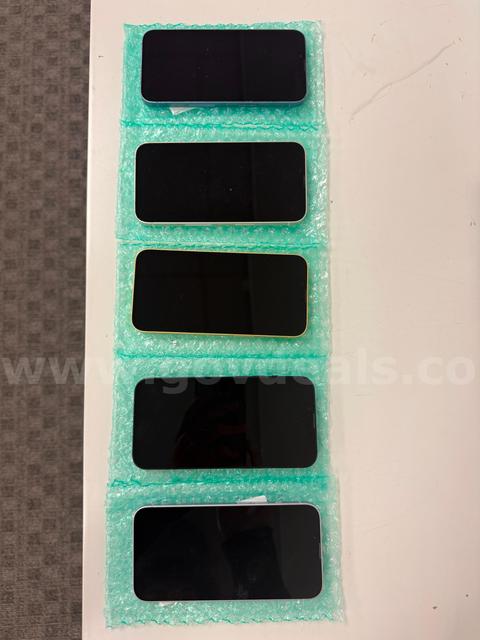 Lot of 5 unlocked iPhone 14s 128GB - Needs Repair