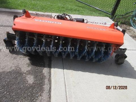 2014 Kubota Power Sweeper - Model BX2537A - 47 Inches