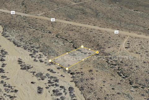 4,795 Sq Ft Vacant Flat Residential Parcel in Chloride, in Mohave County, State of Arizona