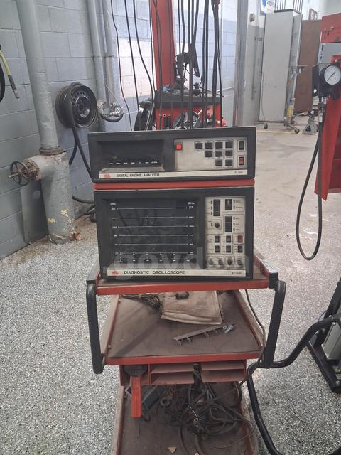 Mac Digital engine analyzer and Oscilloscope