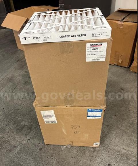 Lot of 27 new pleated air filters (18x18x2 inches) - Maumelle, AR