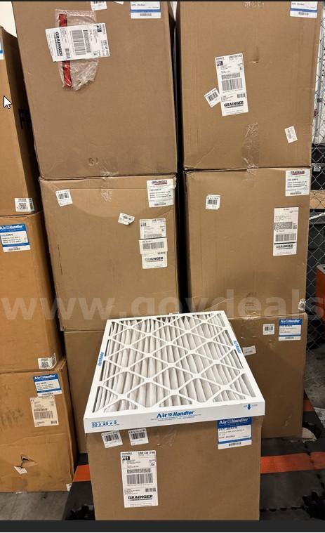 Lot of 86 new pleated air filters (20x25x2inch) - Maumelle, AR