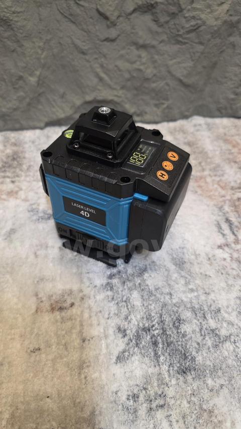 FREE SHIPPING - 16 Line 360° Green Laser Level Self Leveling w/ Batteries & Remote