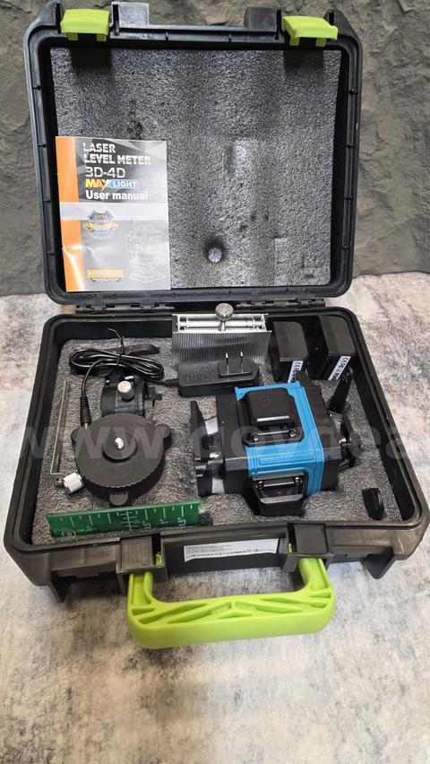 FREE SHIPPING - 16 Line 360° Green Laser Level Self Leveling w/ Batteries & Remote