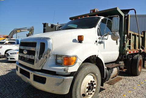 2010 Ford F-750 Conventional Cab