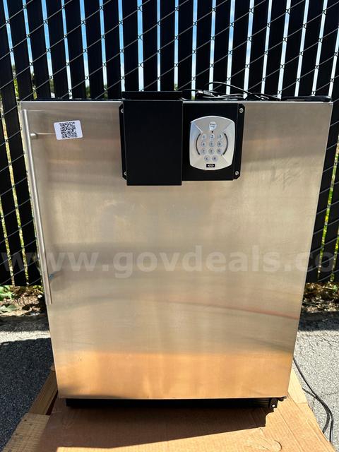 Summit CT663BBISSTB Built-In Refrigerator Freezer w/ Keypad