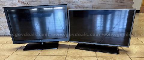 Lot of two 32" TV's #69