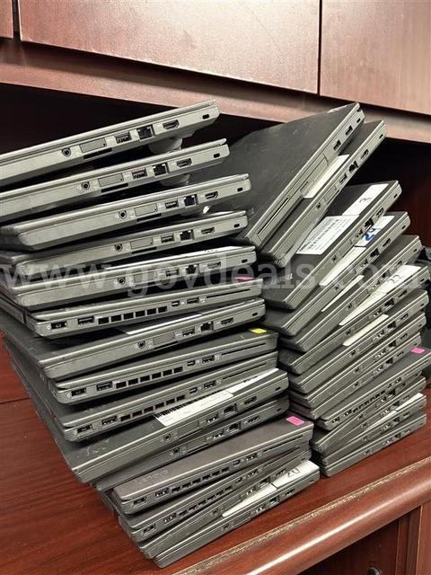 Lot of (30) Lenovo Thinkpads T460