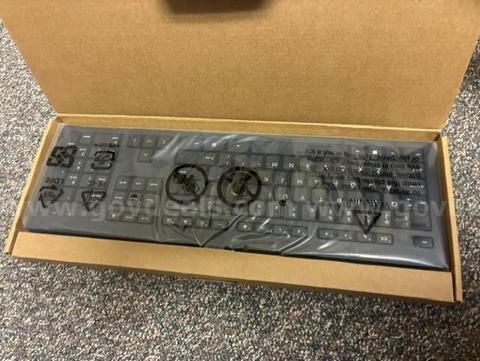 KEYBOARDS - Lot of 40 - wired