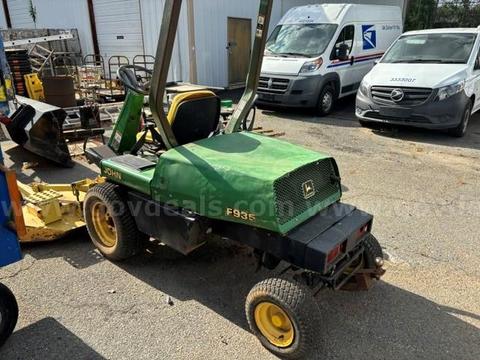 Mower,  John Deere #F935