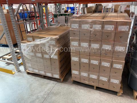 Lot of Assorted light bulbs (3 pallets)