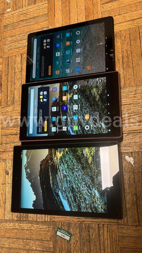 A lot of 10 mixed Amazon fire HD 10