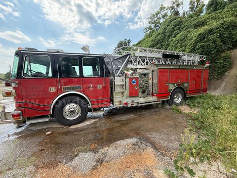 1999 Sutphen Mini Pumper