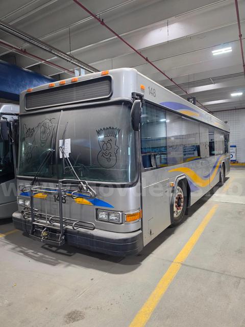 2005 Gillig Low Floor