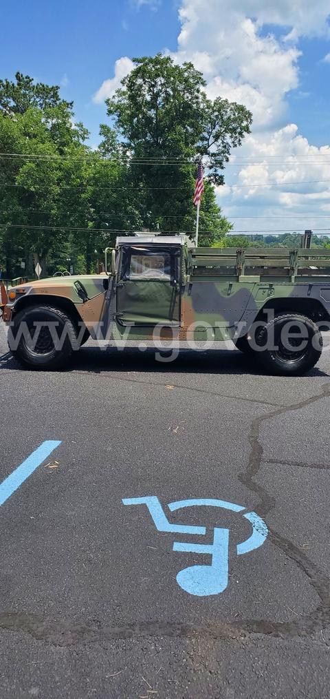 1992 AM General M1038 Humvee