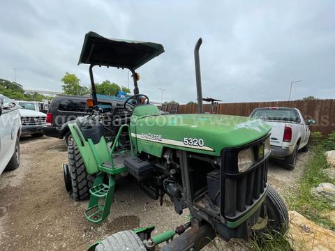 2002 John Deere 5320 Tractor