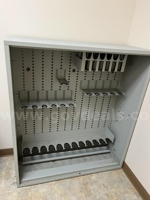 RIFLE RACK