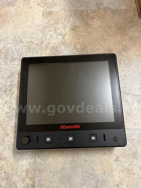 5 COMPUTER/MONITOR ALL IN ONE